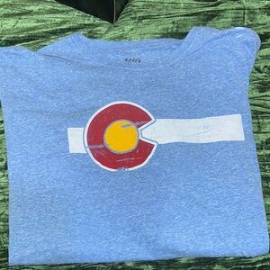Colorado State Flag Distressed T-shirt - Vintage Look  size 3 XL
